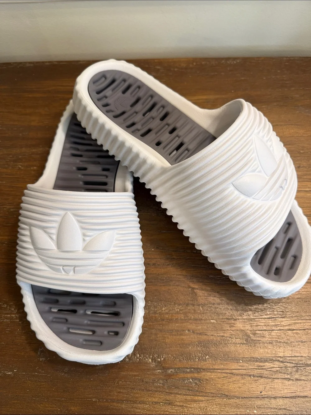 adidas Adilette 25 Crystal White /Gray Slides